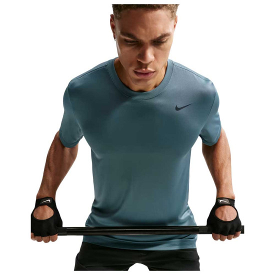 Nike Ανδρική κοντομάνικη μπλούζα Dri-FIT Legend Reset T-Shirt